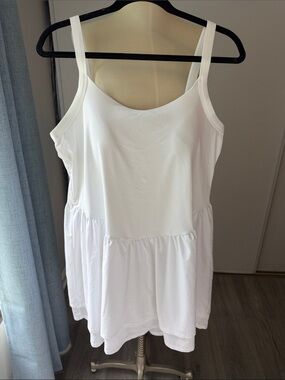 all in motion White Ruffle-Hem Tank athletic dress phone pocket XXL